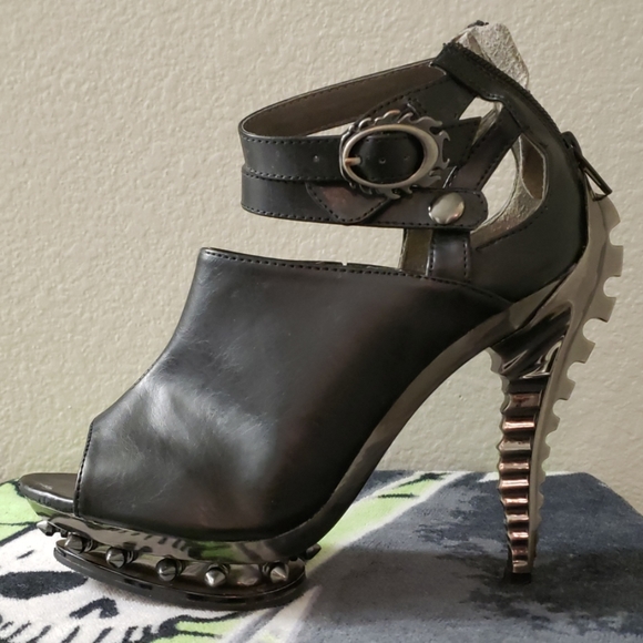 HADES Shoes - HADES GIGER SPINE HEELS HADES Shoes - HADES GIGER SPINE HEELS